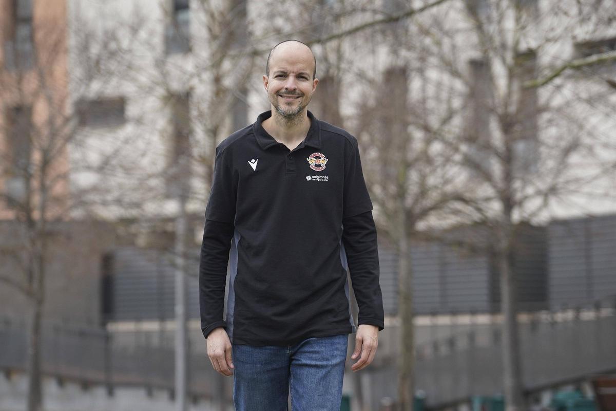 Eric Surís, entrenador del Bisbal Bàsquet.