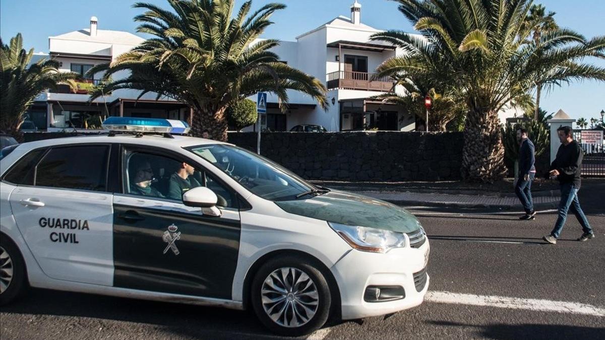 Coche de la Guardia Civil.