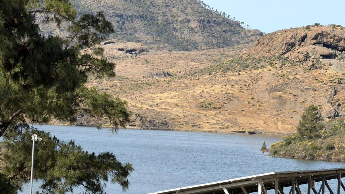 Instalación fotoltaica en la Presa de Las Niñas.