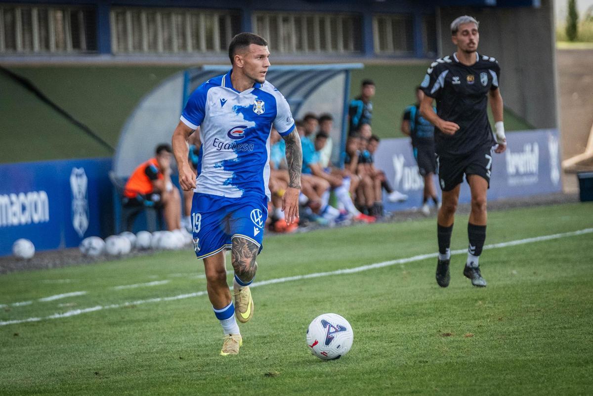 Partido amistoso entre el CD Tenerife y el Tamaraceite