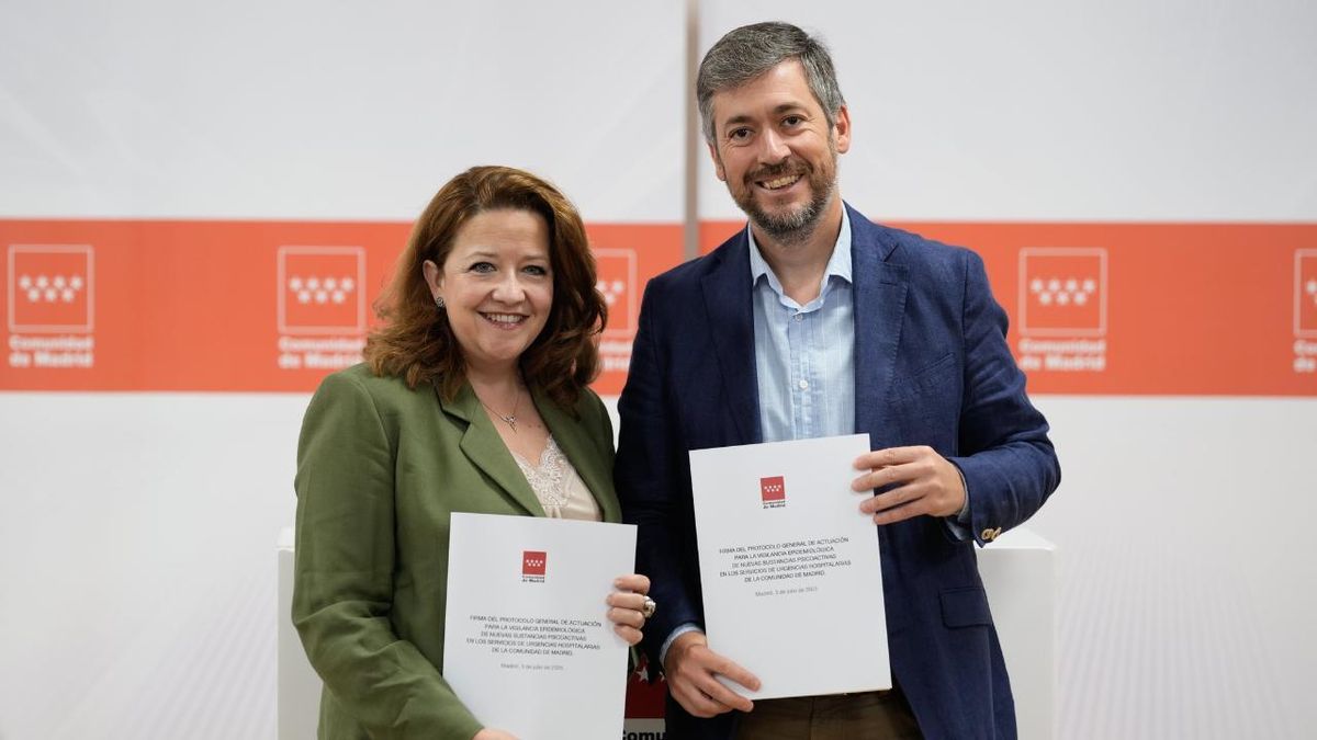 Los consejeros Miguel Ángel García y Fátima Matute firmaron el protocolo de actuación.