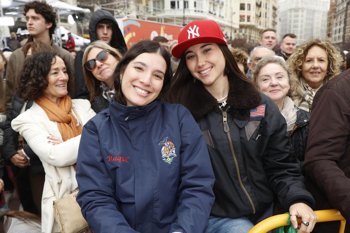 Búscate en la mascletà del 3 de marzo en la plaza del Ayuntamiento de València