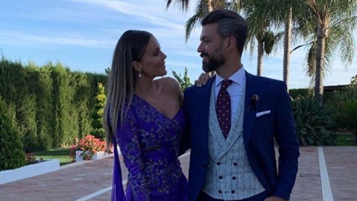 René Ramos le habría pedido matrimonio a Lorena Gómez en la boda de su hermano | Bekia