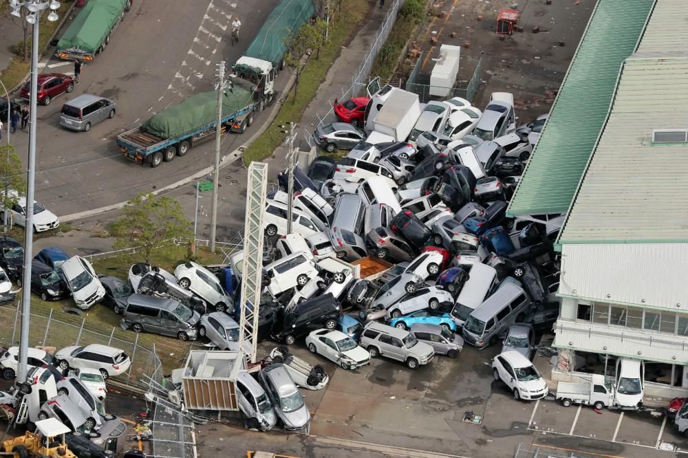 Devastación provocada por el tifón Jebi en Japón