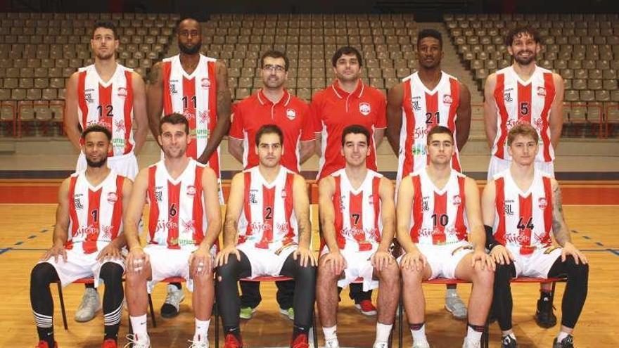 Plantilla del Gijón Basket.