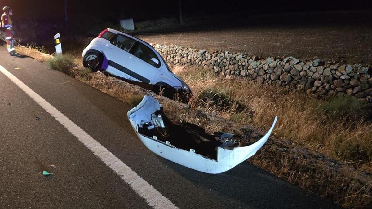 Accidente de tráfico a la salida de Nazaret, en el municipio de Teguise, en Lanzarote