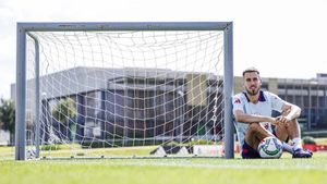 Mingueza, en la Ciudad del Fútbol de Las Rozas