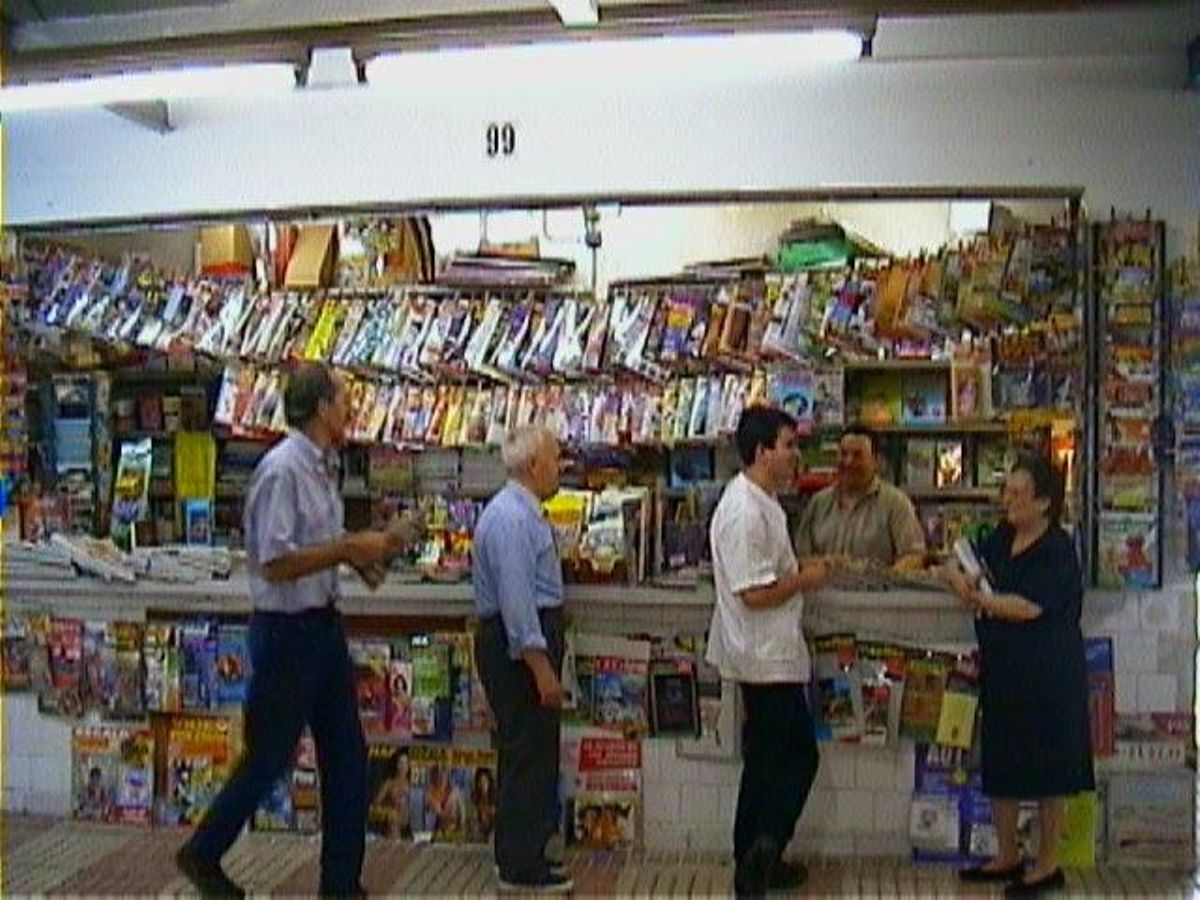 El quiosco antes de la reforma del mercado que se realizó en 2001