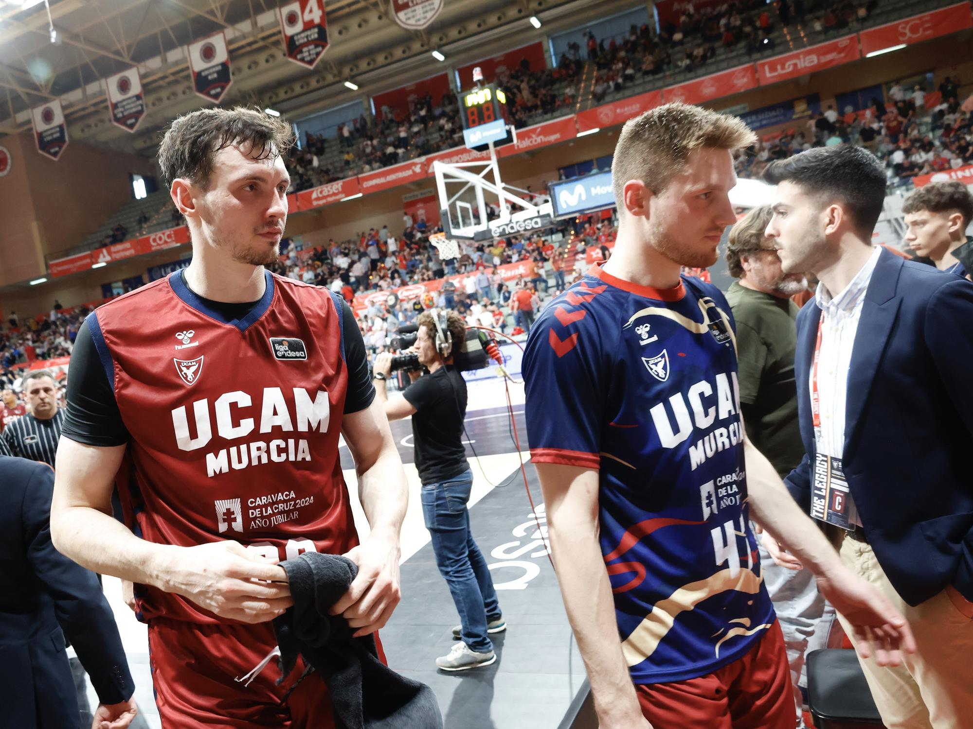 Todas las imágenes del  UCAM Murcia CB contra el Monbus Obradoiro