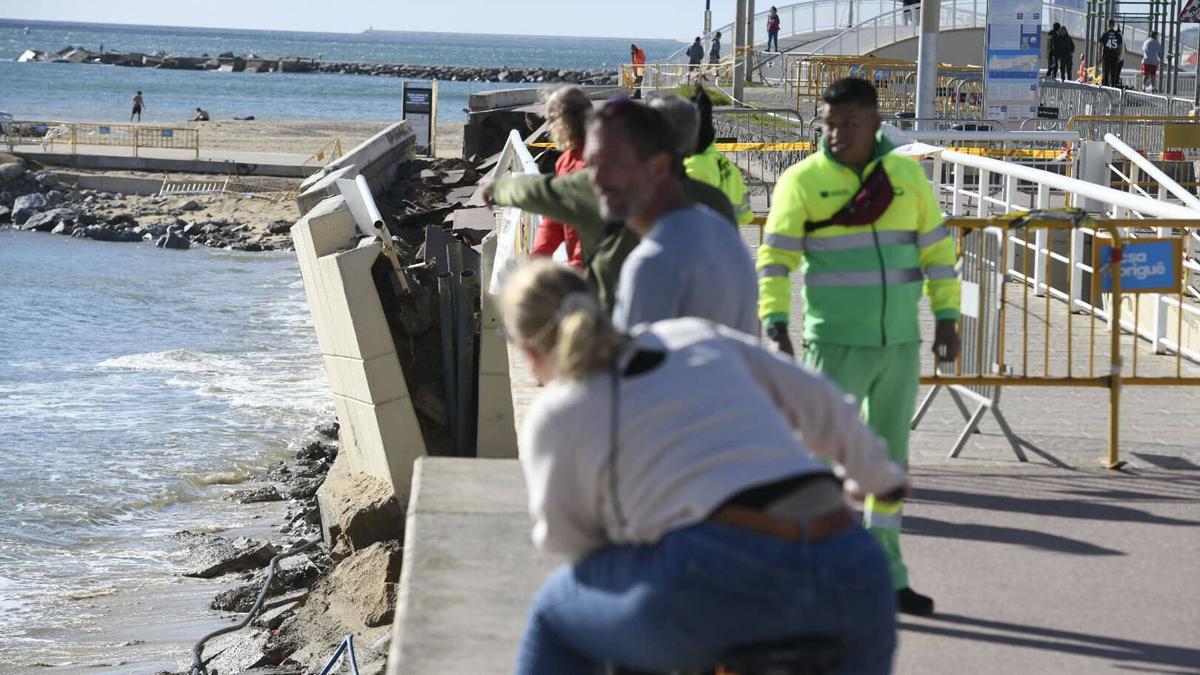 La playa de la Nova Marbella desaparece tras el temporal