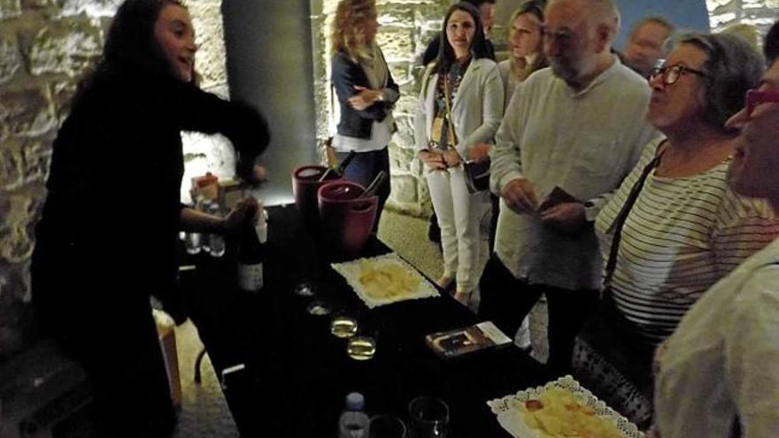 Tast de vins al carrer del Balç, ahir al vespre