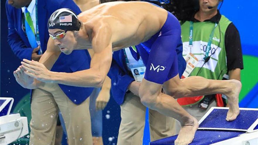 Phelps agiganta su leyenda y Ledecky cimenta la suya en Río 2016