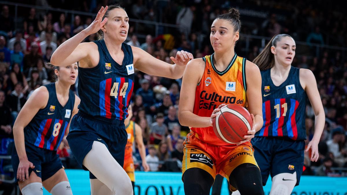 Camiseta Baloncesto Femenina Valencia Basket 1ª LFEndesa 22-23