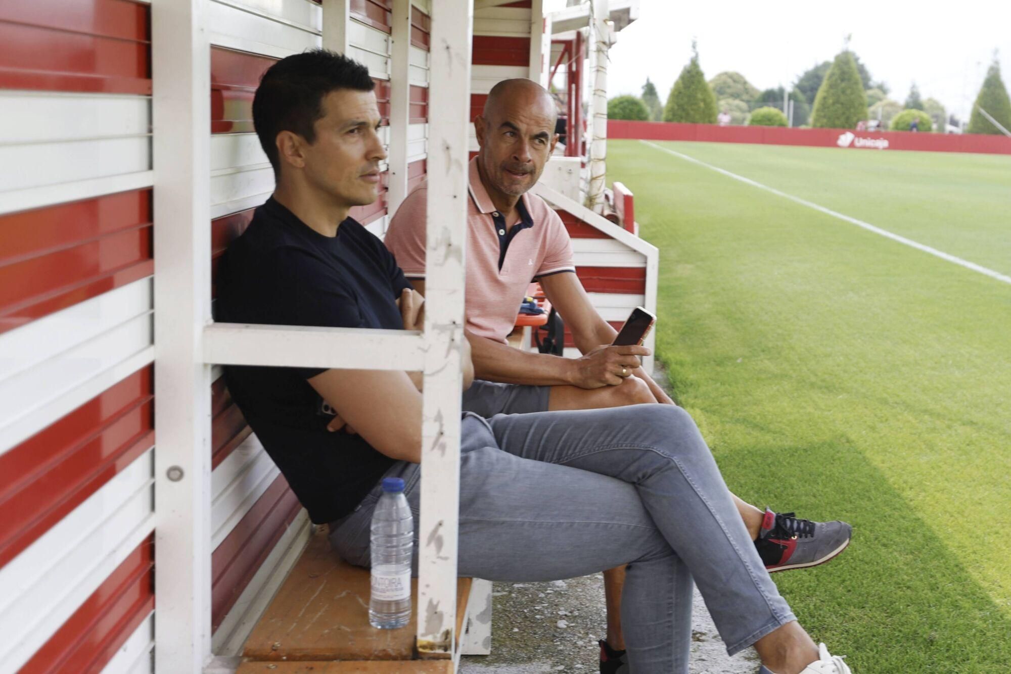 EN IMÁGENES: Segundo entrenamiento del Sporting, con público en Mareo