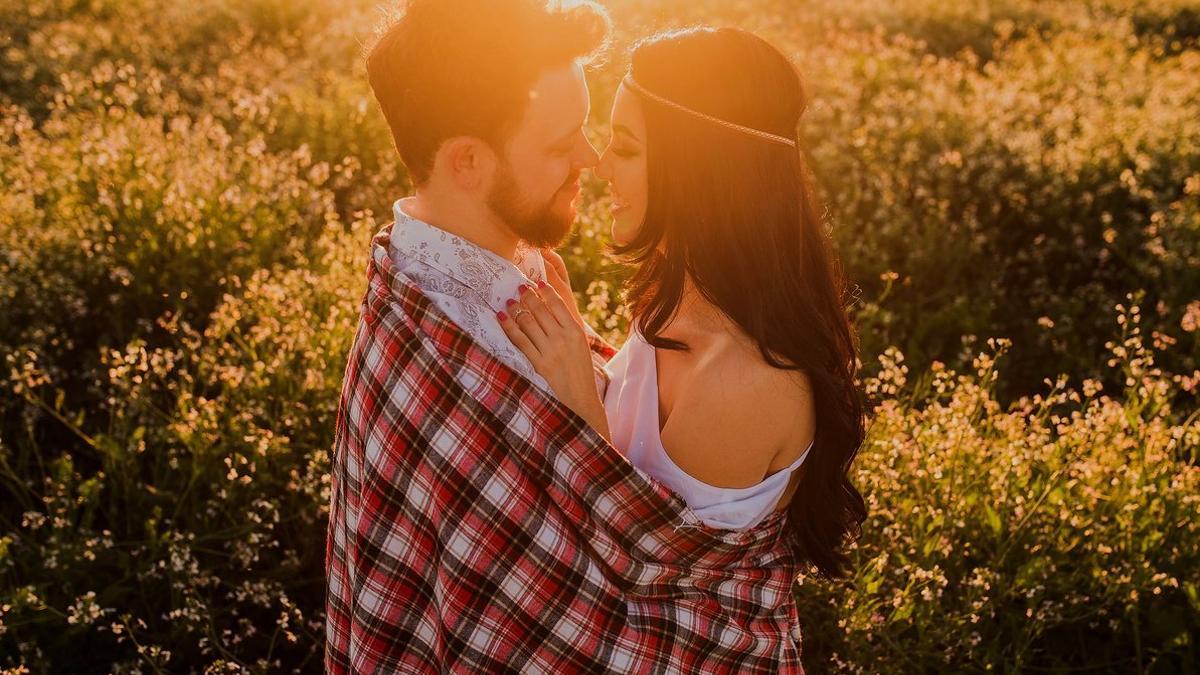 Diez formas de mantener viva la chispa en una relación a largo plazo