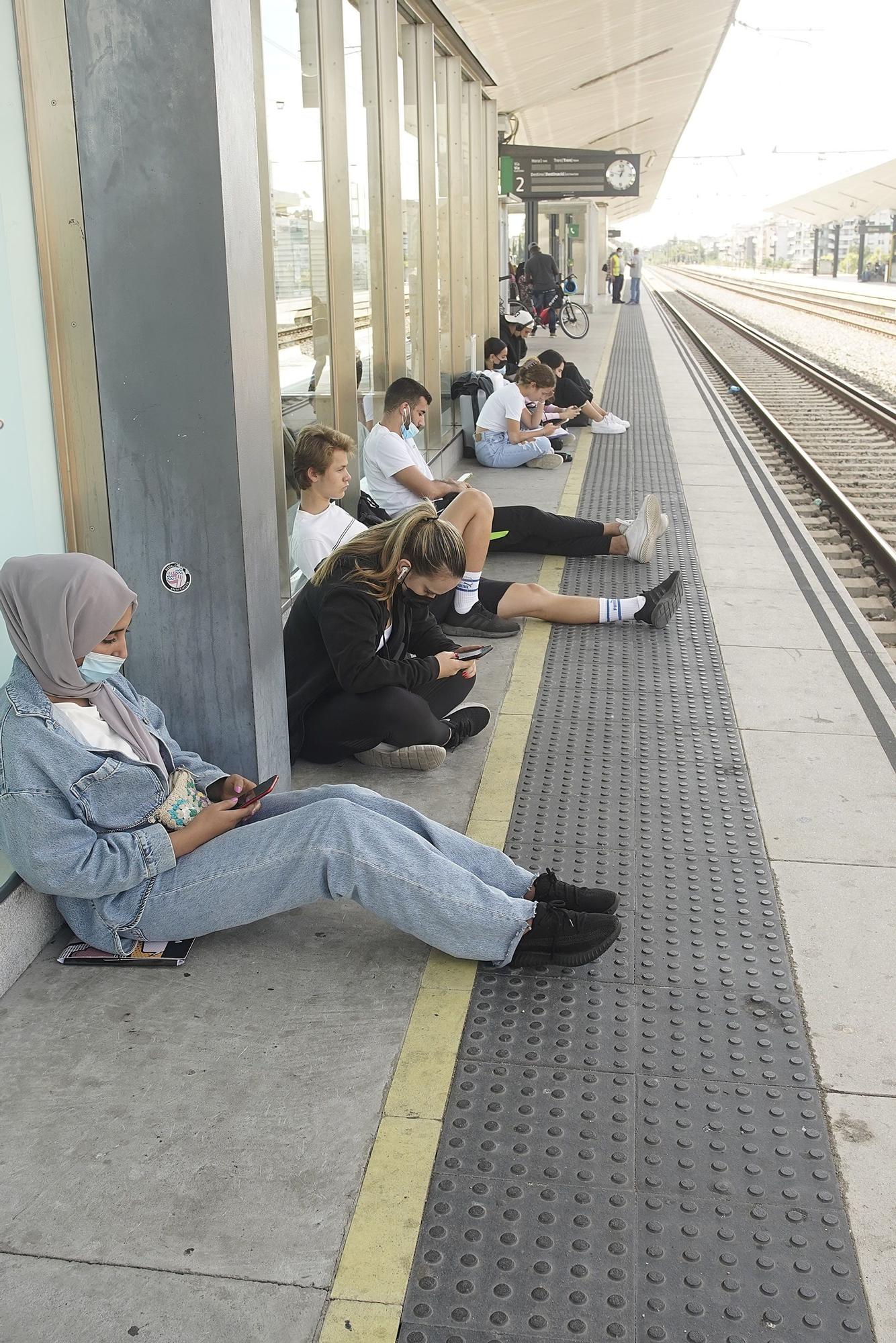 La vaga de Renfe porta el caos ferroviari a Girona