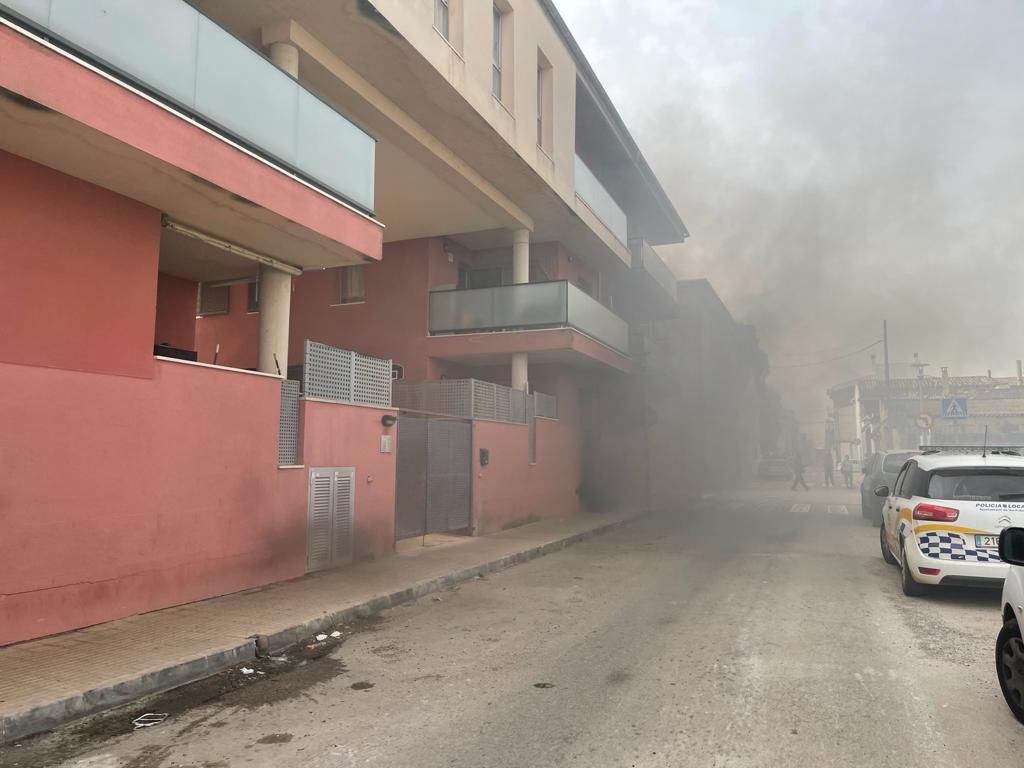 Incendio en un aparcamiento subterráneo en sa Pobla