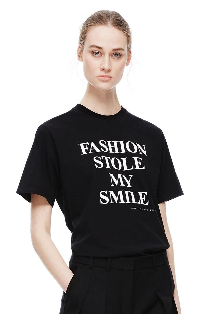 La camiseta &quot;Fashion stole my smile&quot;