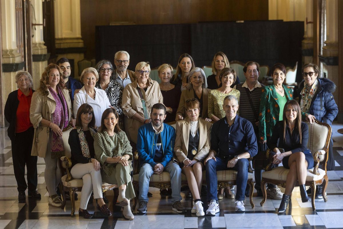 Uno de los grupos a los que Toni Cantó da clases en el Ateneo Mercantil