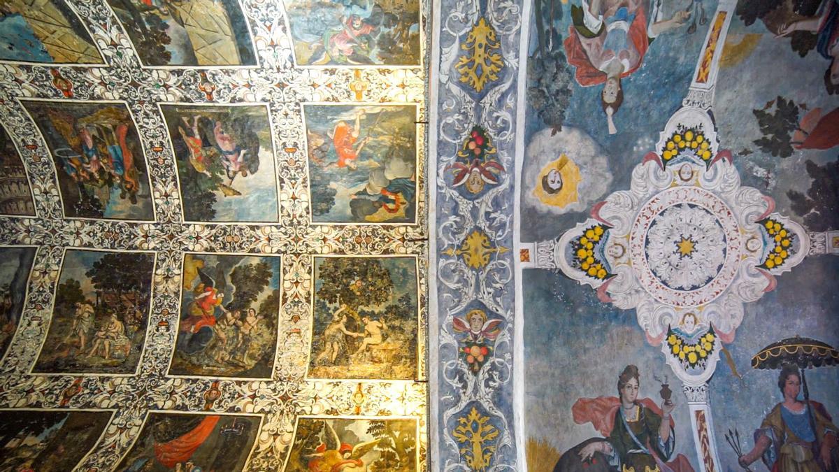 Interior de la ermita de la Virgen del Ara.