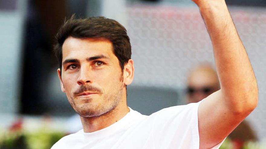 Iker Casillas se convierte en un bromista de lujo en 'Anda Ya' - La Nueva  España