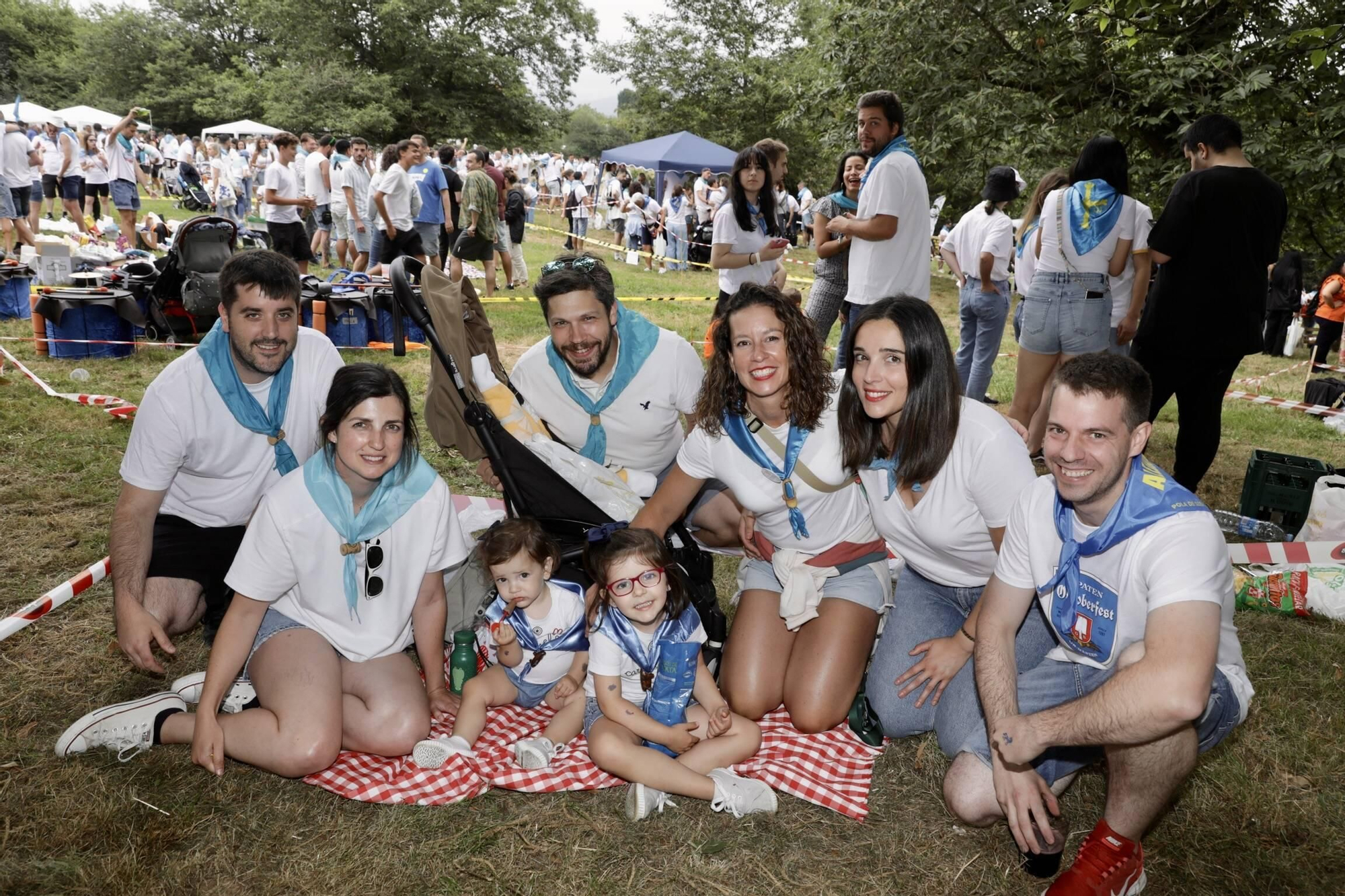 En imágenes: Miles de romeros celebran el Carmín en la Pola