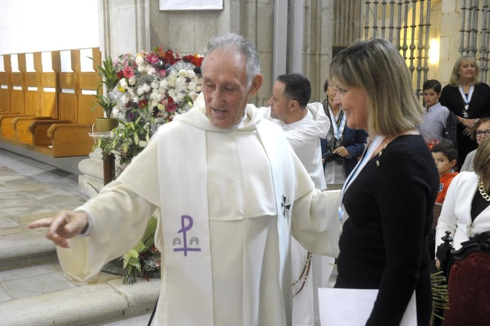 Ofrenda a la virgen del Rosario