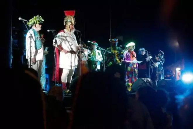 Murgas en la Plaza de Carlos Lobo de Avilés