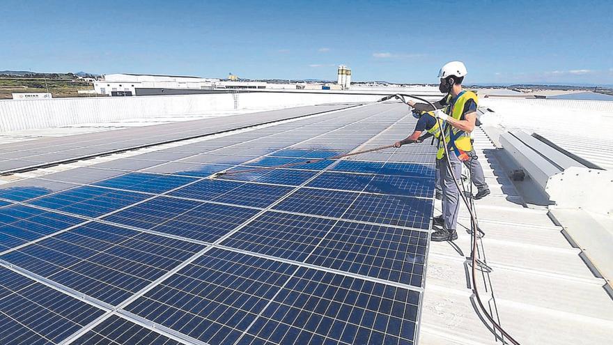 Sol para enfriar la factura eléctrica