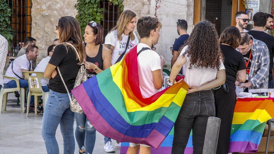 Colectivo LGTBI Mariola, IV &#039;Trobada de Pobles per la Diversitat&#039;. Imagen de archivo.