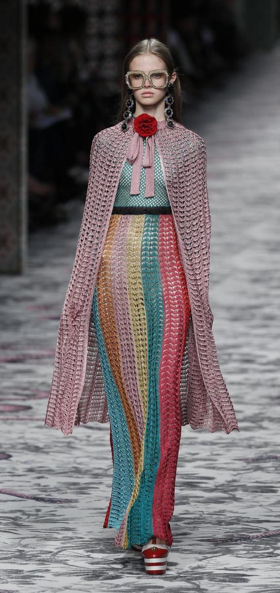 MFW: Gucci Primavera/Verano 2016, vestido de colores