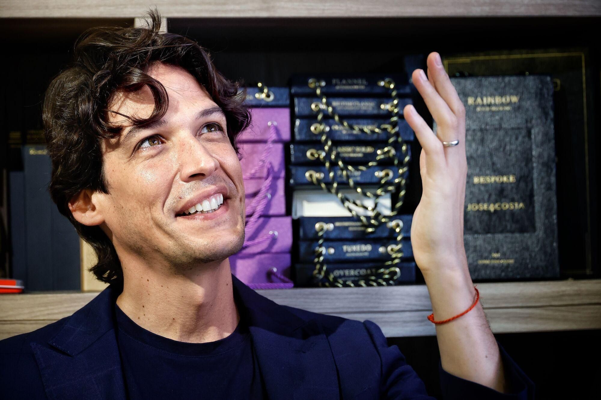 El diseñador tinerfeño José Acosta