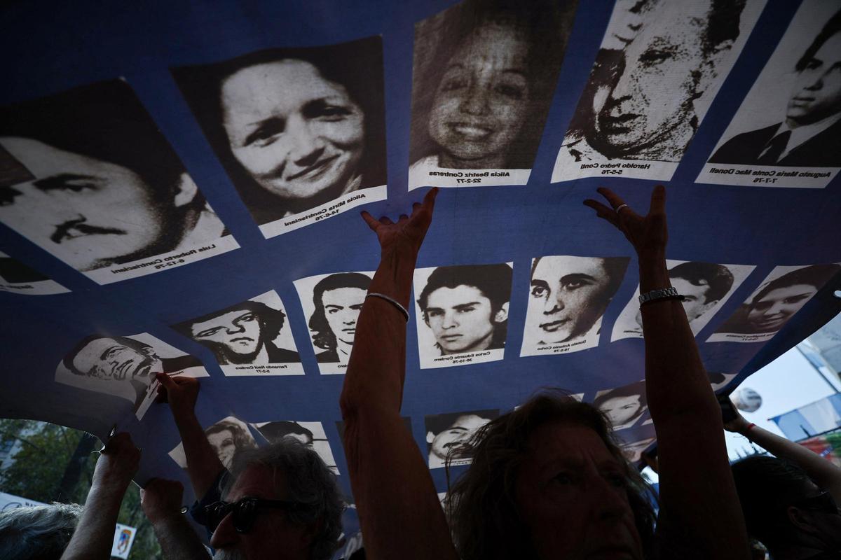 Masiva marcha en Argentina en conmemoración de las víctimas de la Dictadura a 48 años del golpe