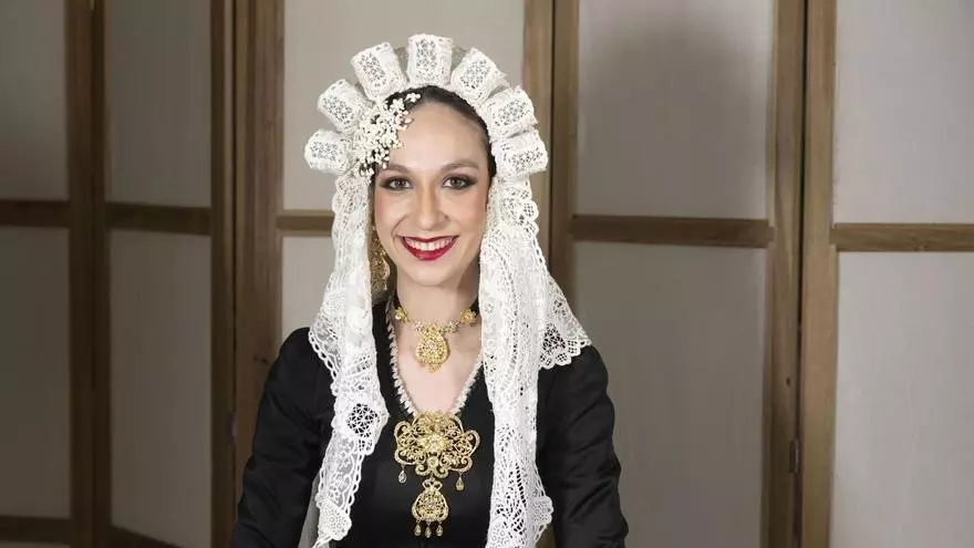 Desirée Eugenio Miñano, candidata de la hoguera Parque de las Avenidas