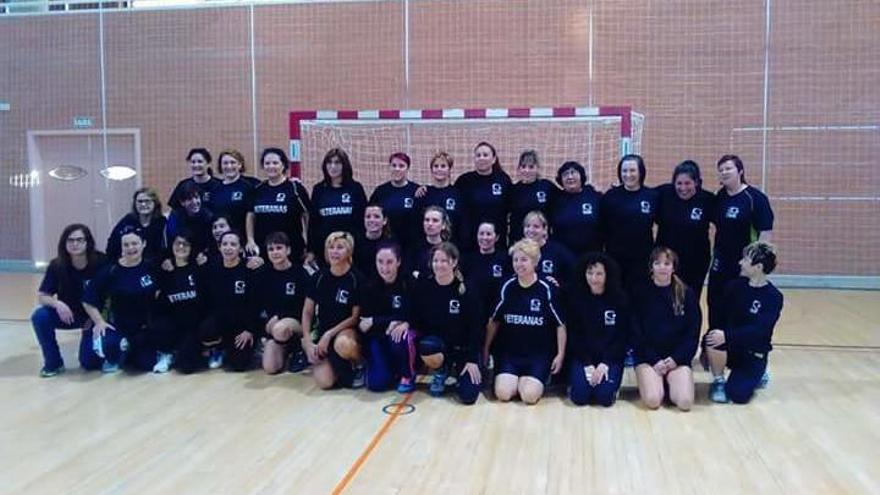 Las veteranas del Elda Prestigio viajan a Valladolid para disputar el III Torneo Internacional