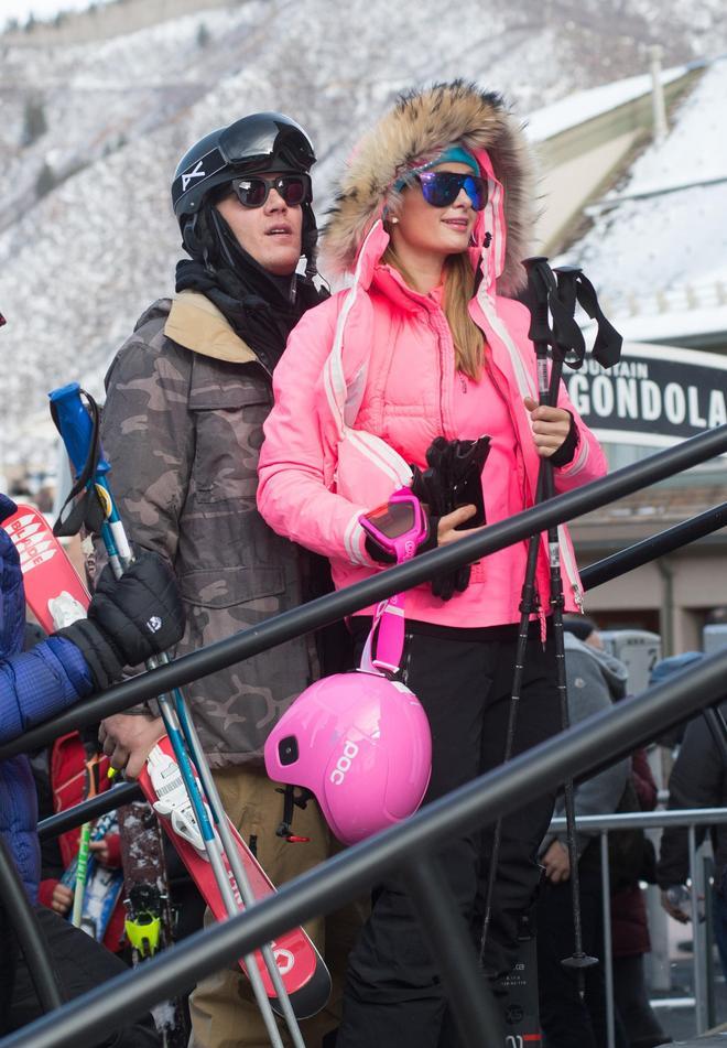 Paris Hilton y Chris Zylka en Aspen