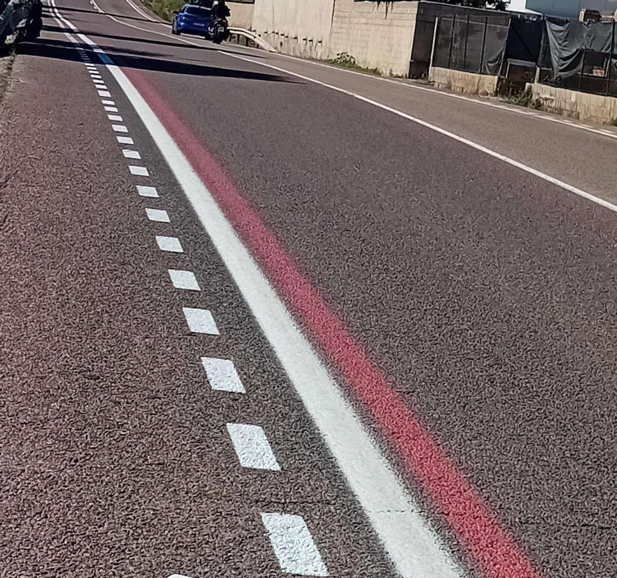 Detalle de las marcas viales.