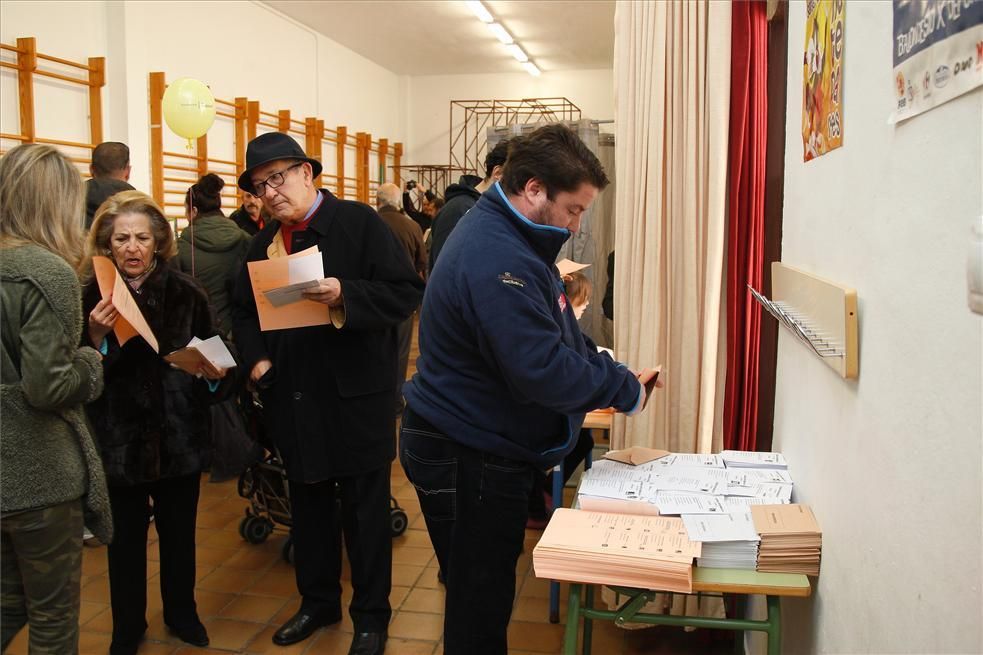 FOTOGALERÍA / CÓRDOBA VOTA EN EL 20D