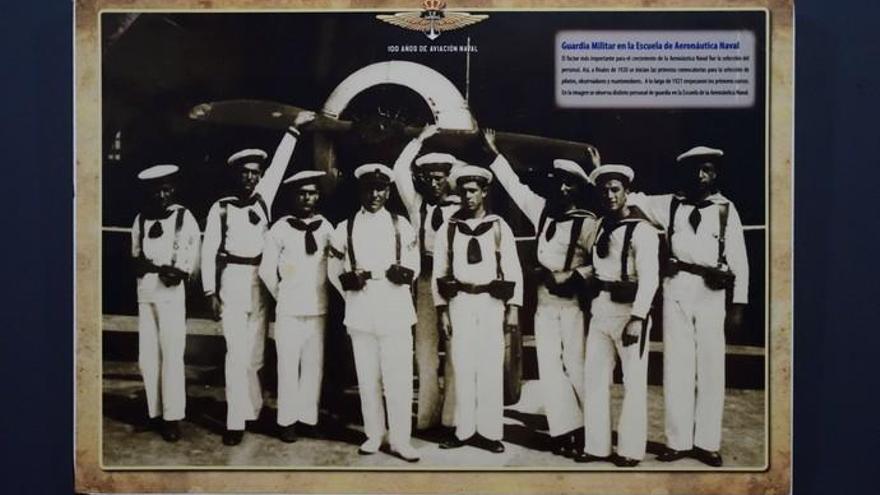 Exposición &#039;100 años de aviación naval&#039; en el Museo Elder de las Ciencias