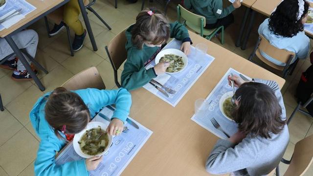 Imagen de un comedor
escolar en Galicia.   | // ALBA VILLAR