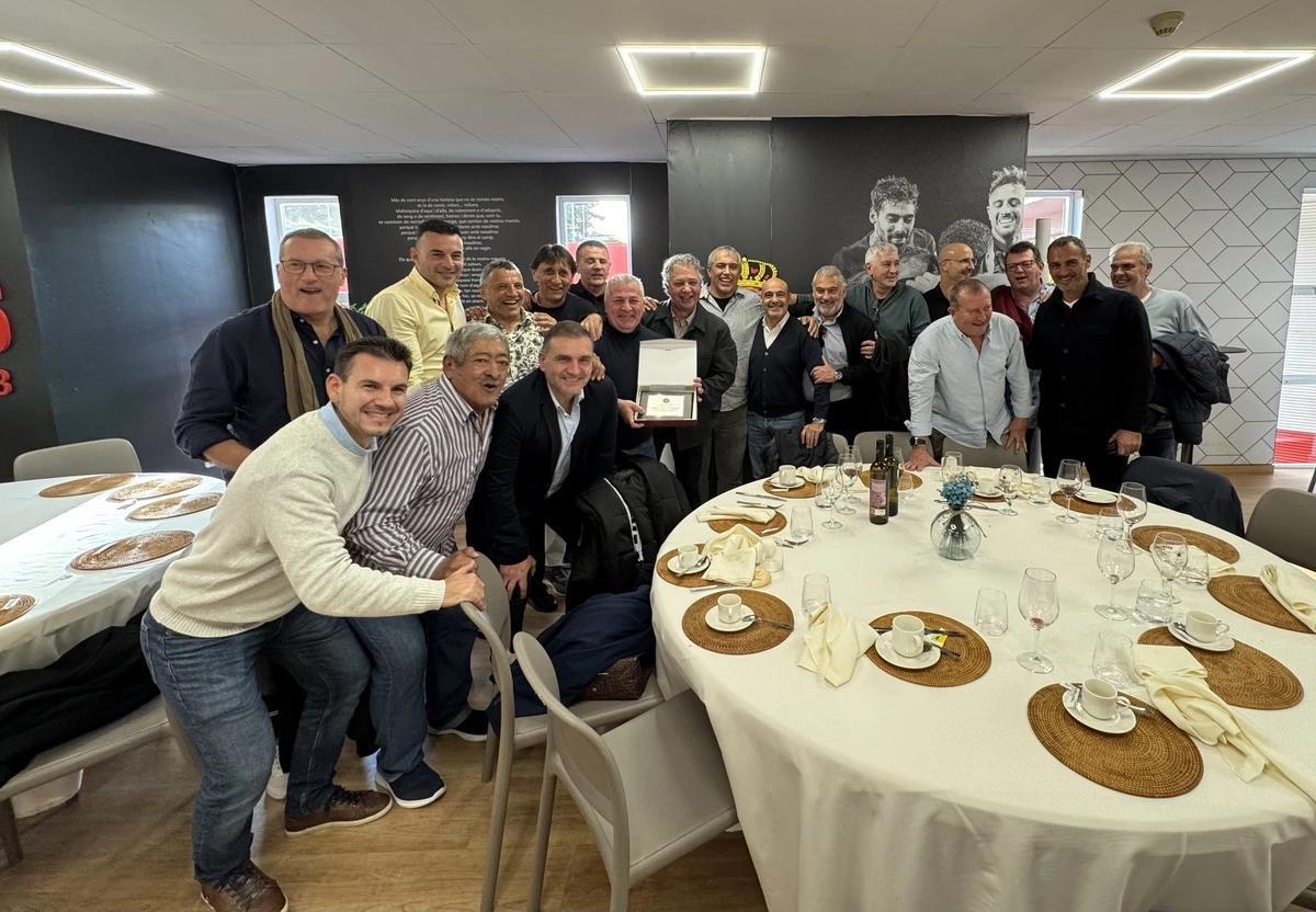 19a9090a 569f 4f69 99e8 b85f3396fb2a 466