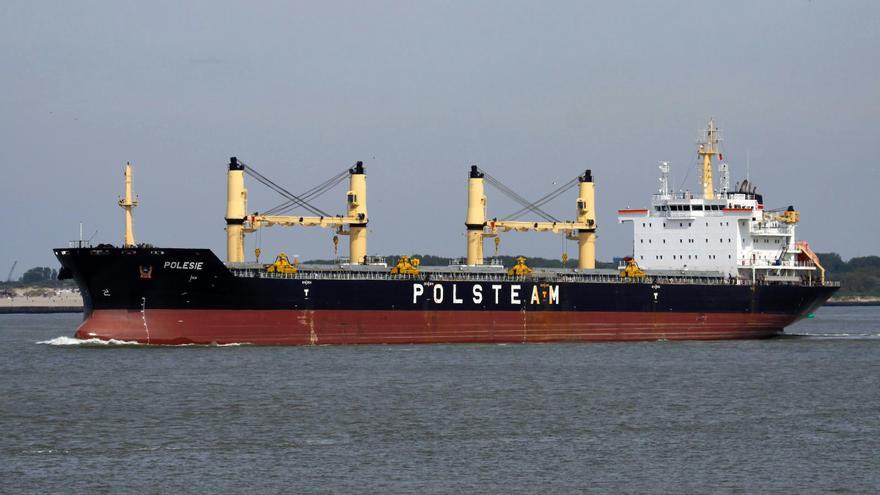 Al menos un muerto y cuatro desaparecidos tras el choque de dos cargueros en Alemania