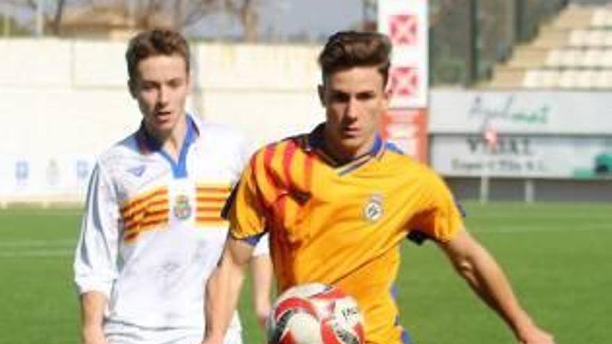 La sub-18 se ejercitó en  el Miguel Monleón de Picassent