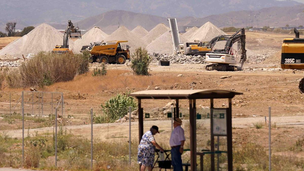 Construcción de viviendas en los antiguos terrenos de la Fábrica del Amoniaco, en Cortijo Merino.