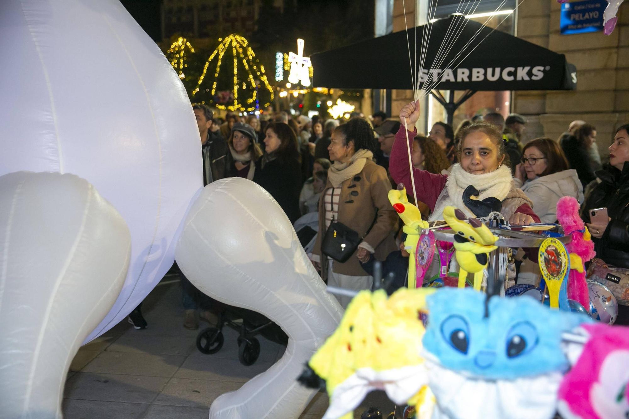 Ambiente navideño durante el puente en Oviedo