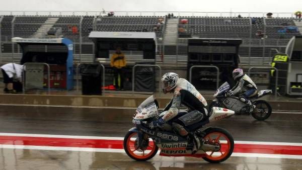 Fotogalería: Entrenamientos bajo la lluvia en Motorland