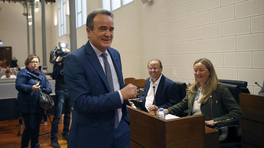 Sánchez Quero vuelve a presidir la DPZ apoyado por IU y ZeC