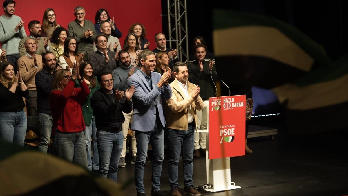 Extremadura, primer test ante los ingresos en prisión de Cerdán y Ábalos y la competición PP-VOX