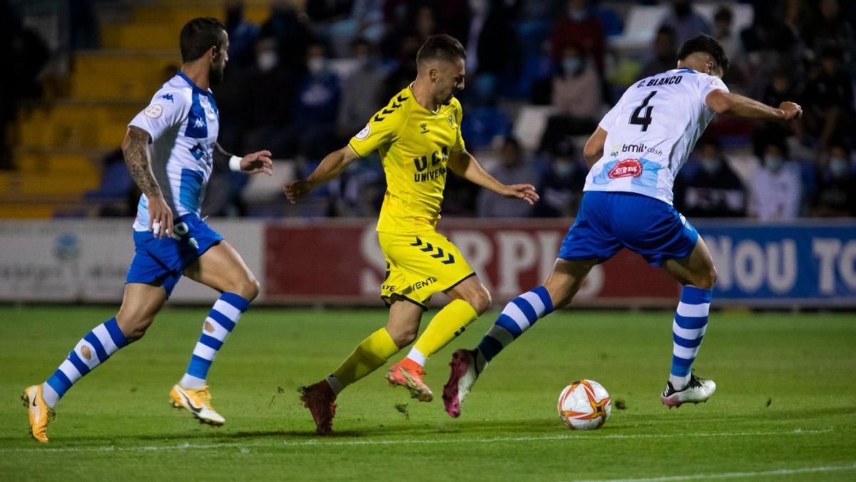 Liberto ante el Alcoyano