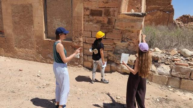Once estudiantes participaron en el taller práctico.  | SERVICIO ESPECIAL
